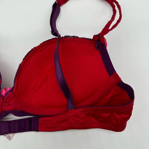 Victoria’s Secret Very Sexy Underwire Bra `Sexy Little Thing’ - Picture 7 of 10